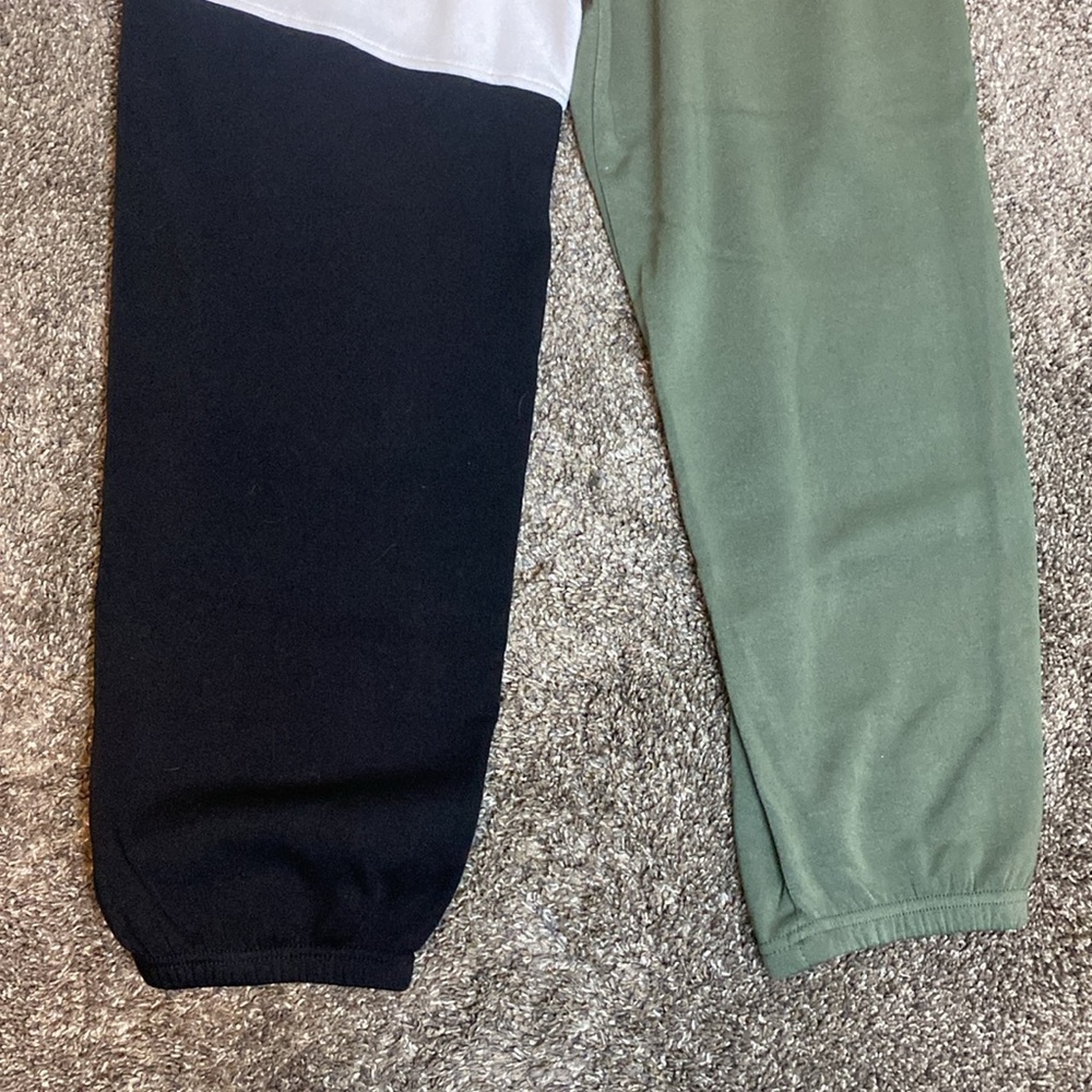No Boundaries Women’s Tri Color Sweatpants Joggers sz XL NWOT - Picture 5 of 7